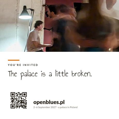 The palace is a little broken.